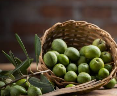 Halhali yeşil zeytin